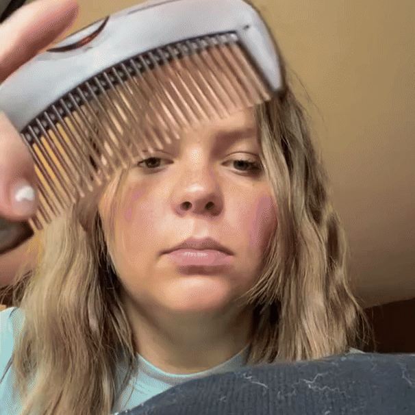 EXFOLICOMB™ – Scalp Detox Comb